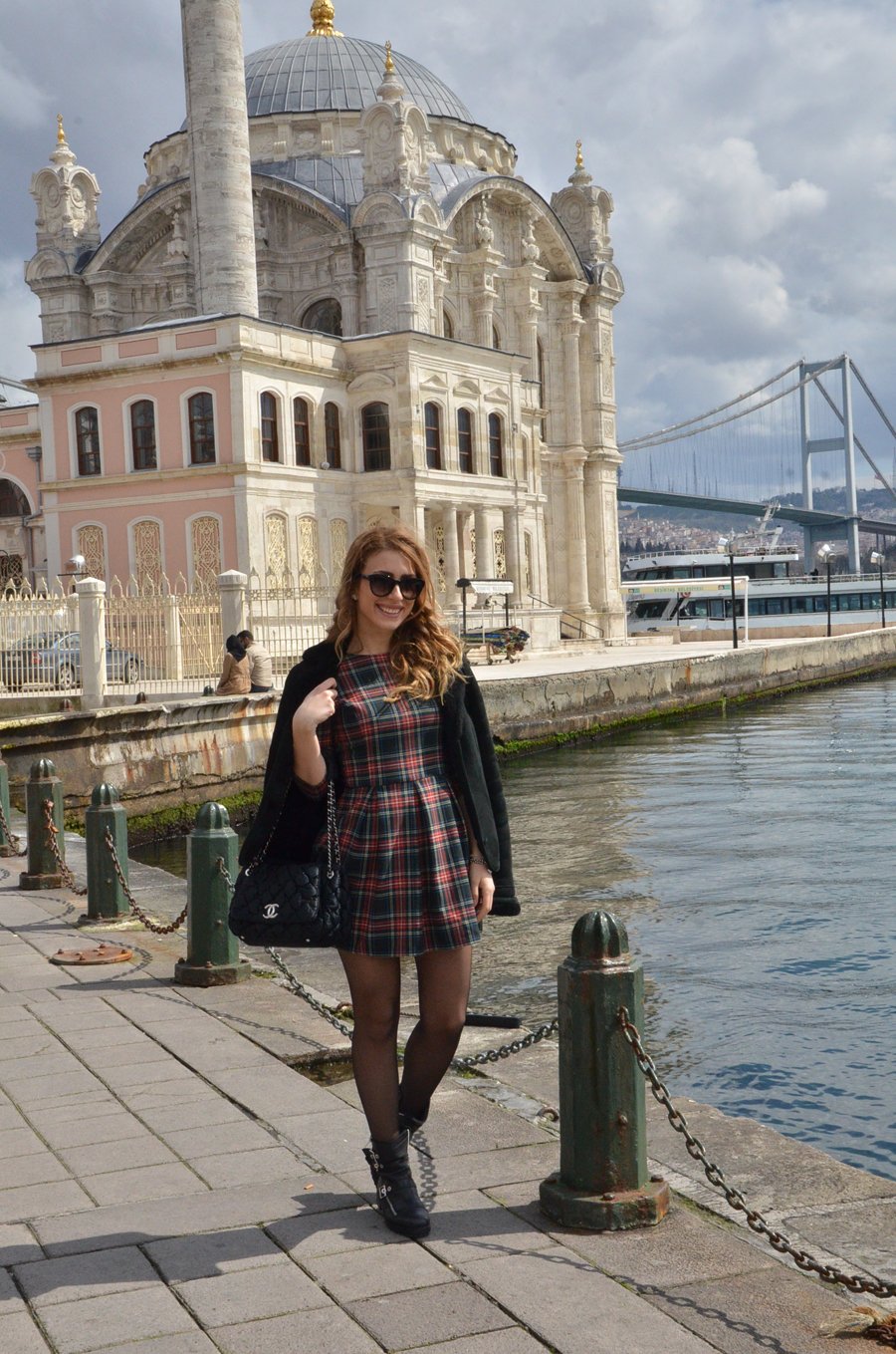 Ortaköy Istanbul Outfit / Stasha fashion and Travel Blog by Anastasija Milojevic