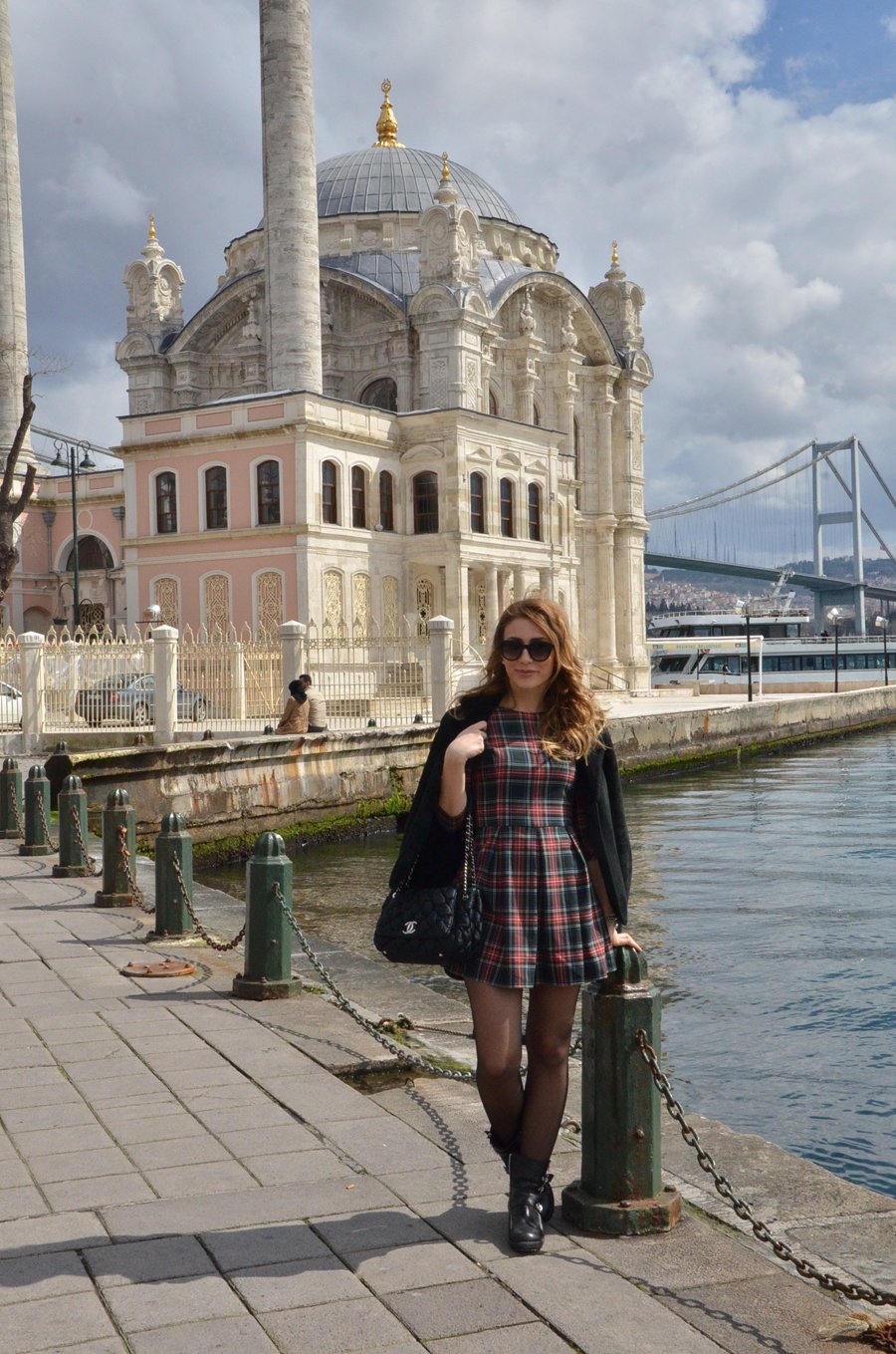 Ortaköy Istanbul Outfit / Stasha fashion and Travel Blog by Anastasija Milojevic